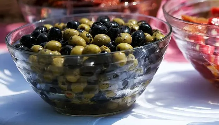 Keto Probiotic Source: Olives