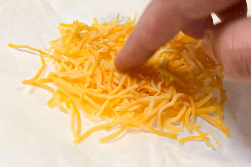 Shredded Cheese Circles