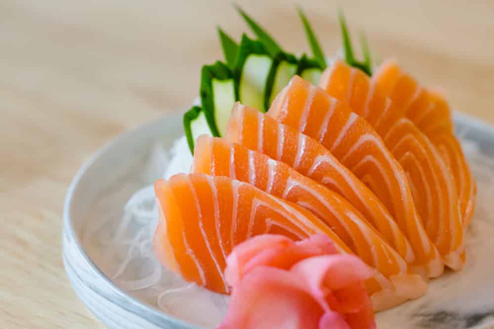 آیا سالمون ساشیمی کتو دوستانه است